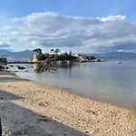 Isolella A 50 M De La