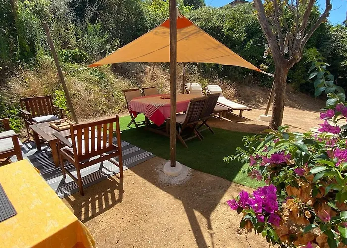 Isolella à 50 M De La * Pietrosella